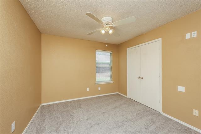 Building Photo - 449 Cambridge Dr