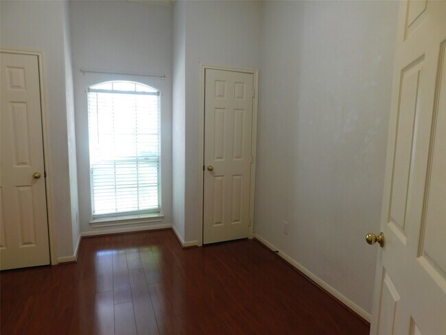 Building Photo - 2710 Grants Lake Blvd