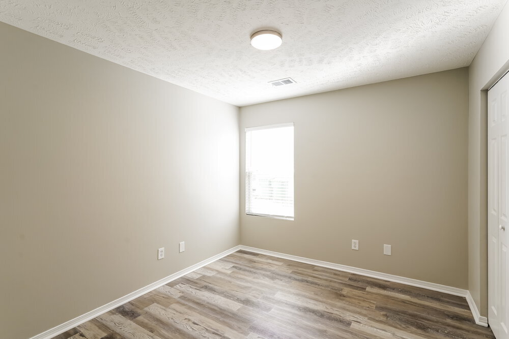 Building Photo - 2761 Sutherland Dr