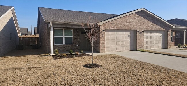 Building Photo - 522 NW 68th Ave