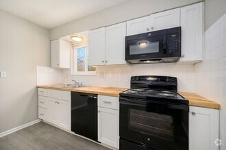 Building Photo - Newly Renovated 2BR-1BA Apartment in Glads...