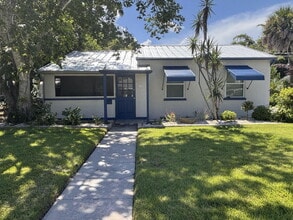 Building Photo - Charming 1946 Downtown Melbourne Bungalow — Renovated & Walkable to Everything!