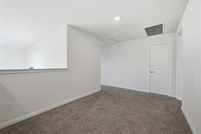 Building Photo - 3947 Oak Crk Cir