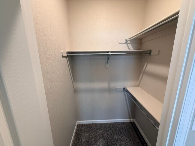 Building Photo - Updated 2-Bedroom Ground-Floor Condo in Mountain View Condos with Pool Access