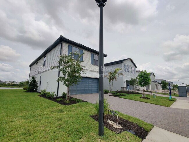 Building Photo - 6136 Baywood Ct