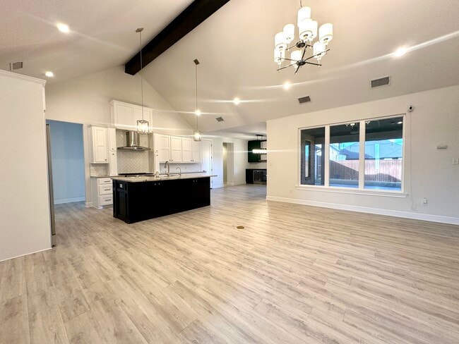 Building Photo - 3924 128th St