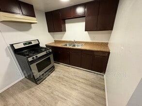 Building Photo - 117 40th St NW