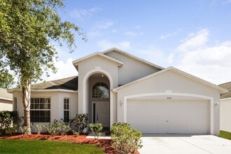 Building Photo - 1609 Carson White Ln