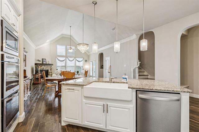 Building Photo - 700 Brookstone Ct