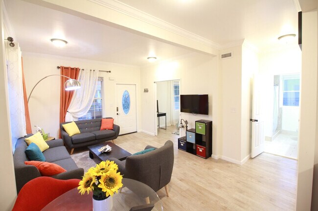 Building Photo - 3307 Rhode Island Ave