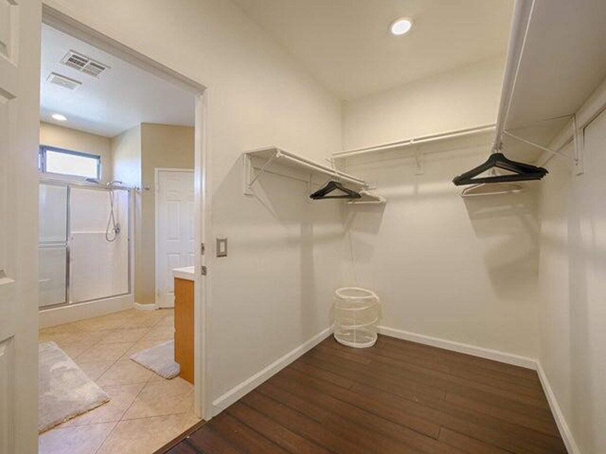Building Photo - 80596 Key Largo Dr