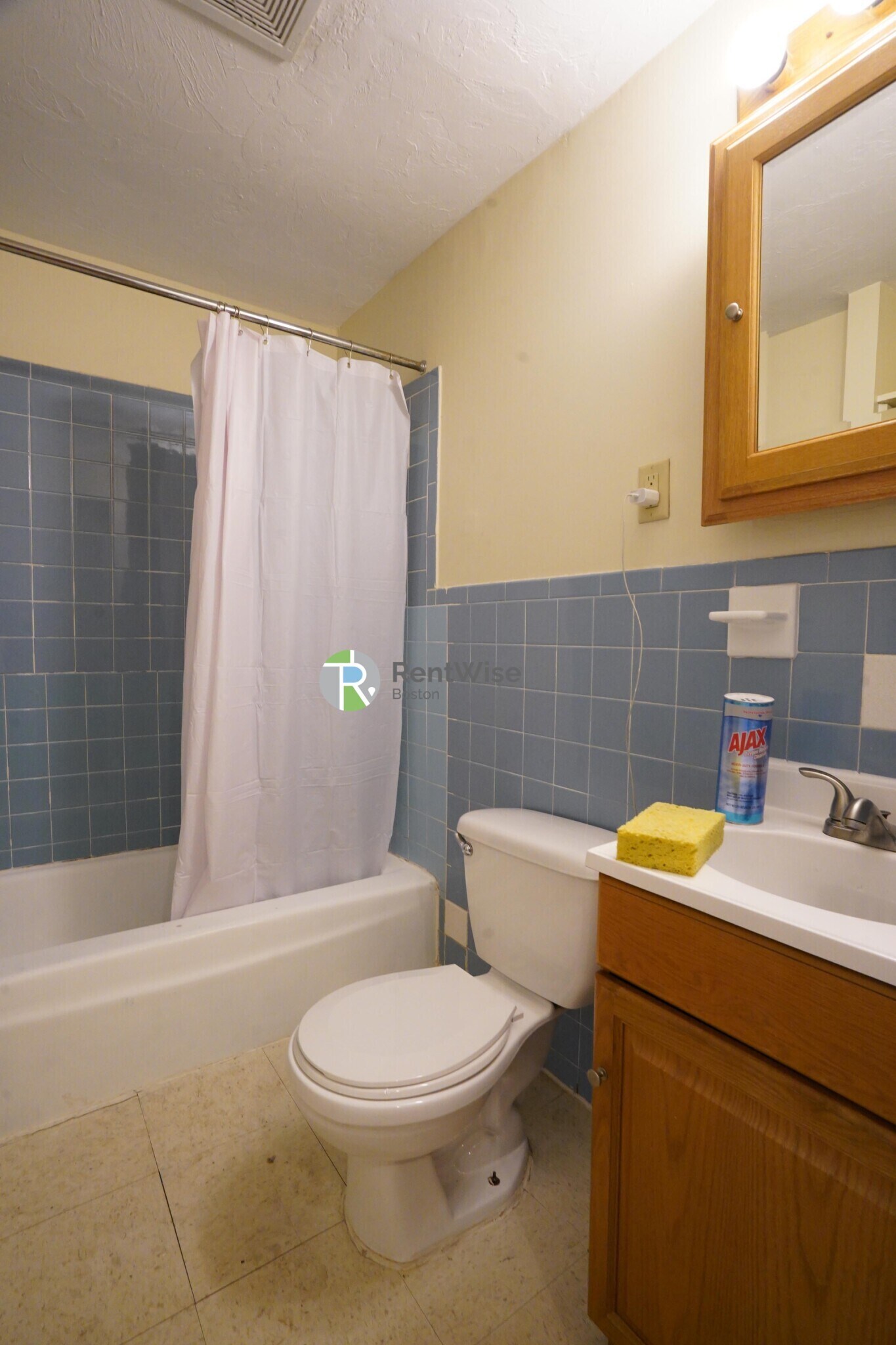 Building Photo - 1120 Commonwealth Ave