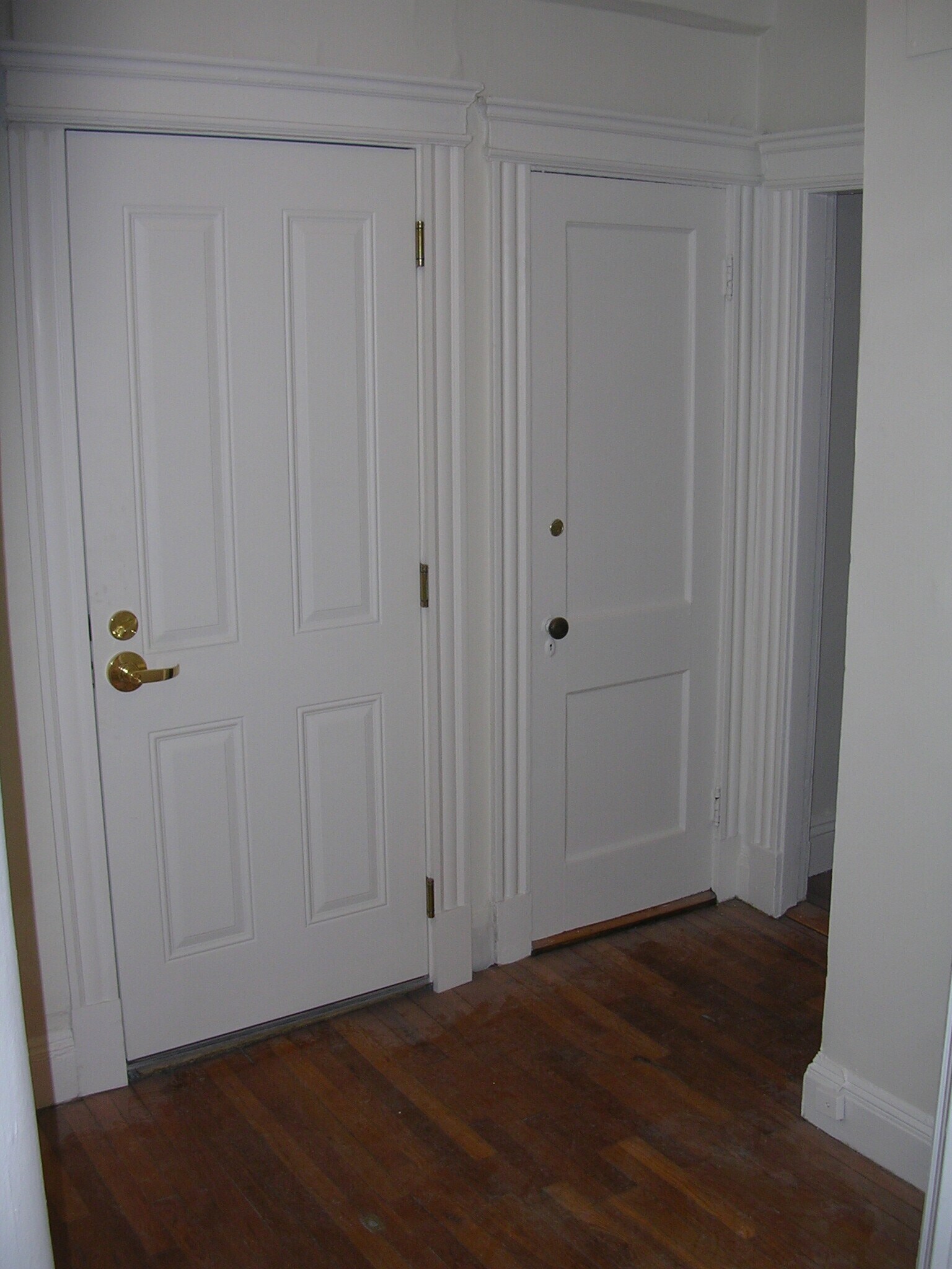 Building Photo - 211 Park Dr