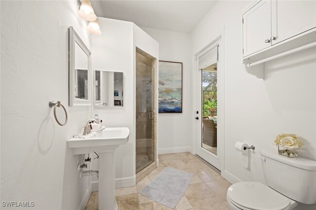 Building Photo - 27153 Barefoot Ln