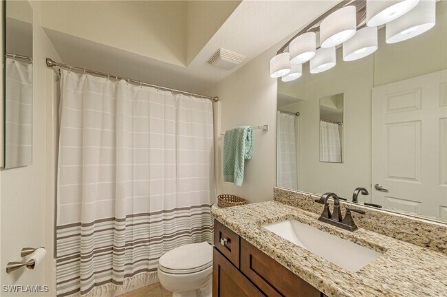 Building Photo - 26651 Rosewood Pointe Cir