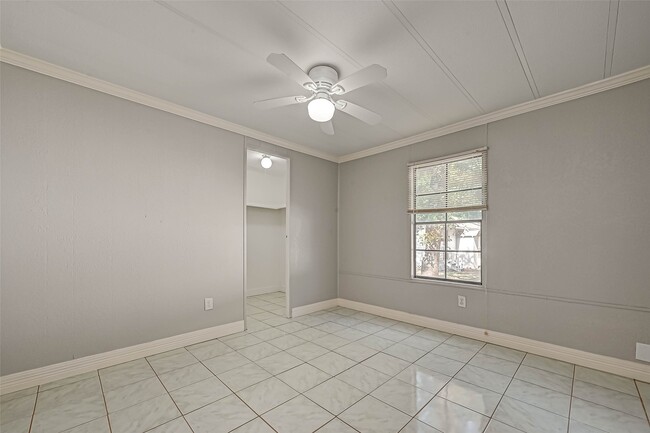 Building Photo - 14572 Hasara Ln