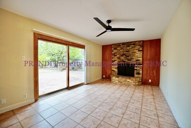 Building Photo - Terra Linda Home, 3-bedroom, 2-bath, singl...