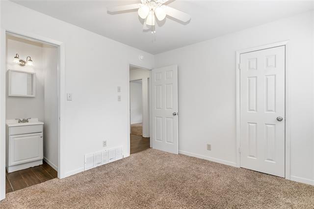 Building Photo - 4716 Fawn Dr