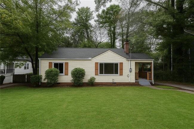 Primary Photo - 1123 Graymont Dr SW