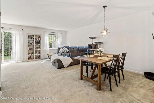 Building Photo - 109 Sandpiper Ln