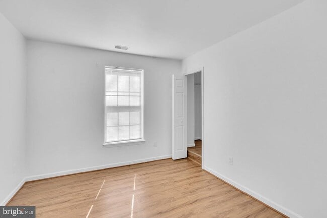 Building Photo - 5413 Silver Maple Ln