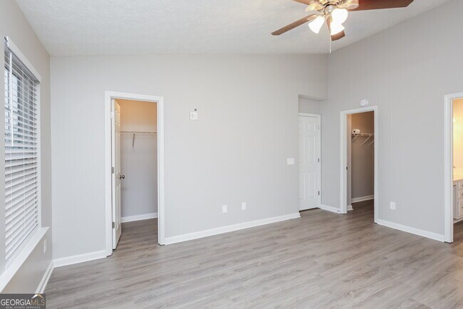Building Photo - 1374 Ivey Pointe Dr SE