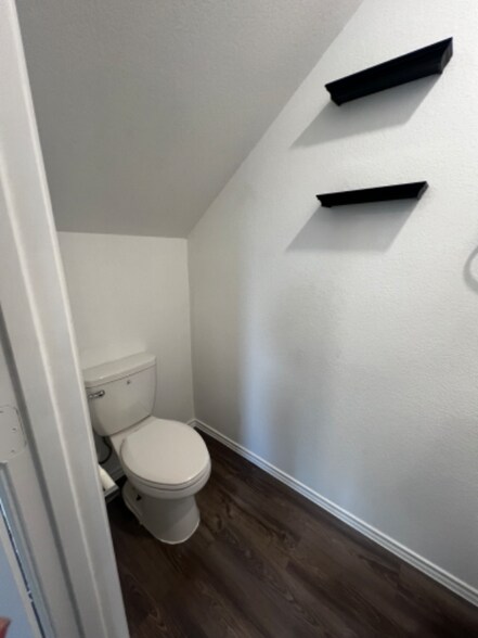 Building Photo - 5254 Elrington Vly Ln