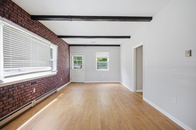 Building Photo - 801 Annapolis Rd