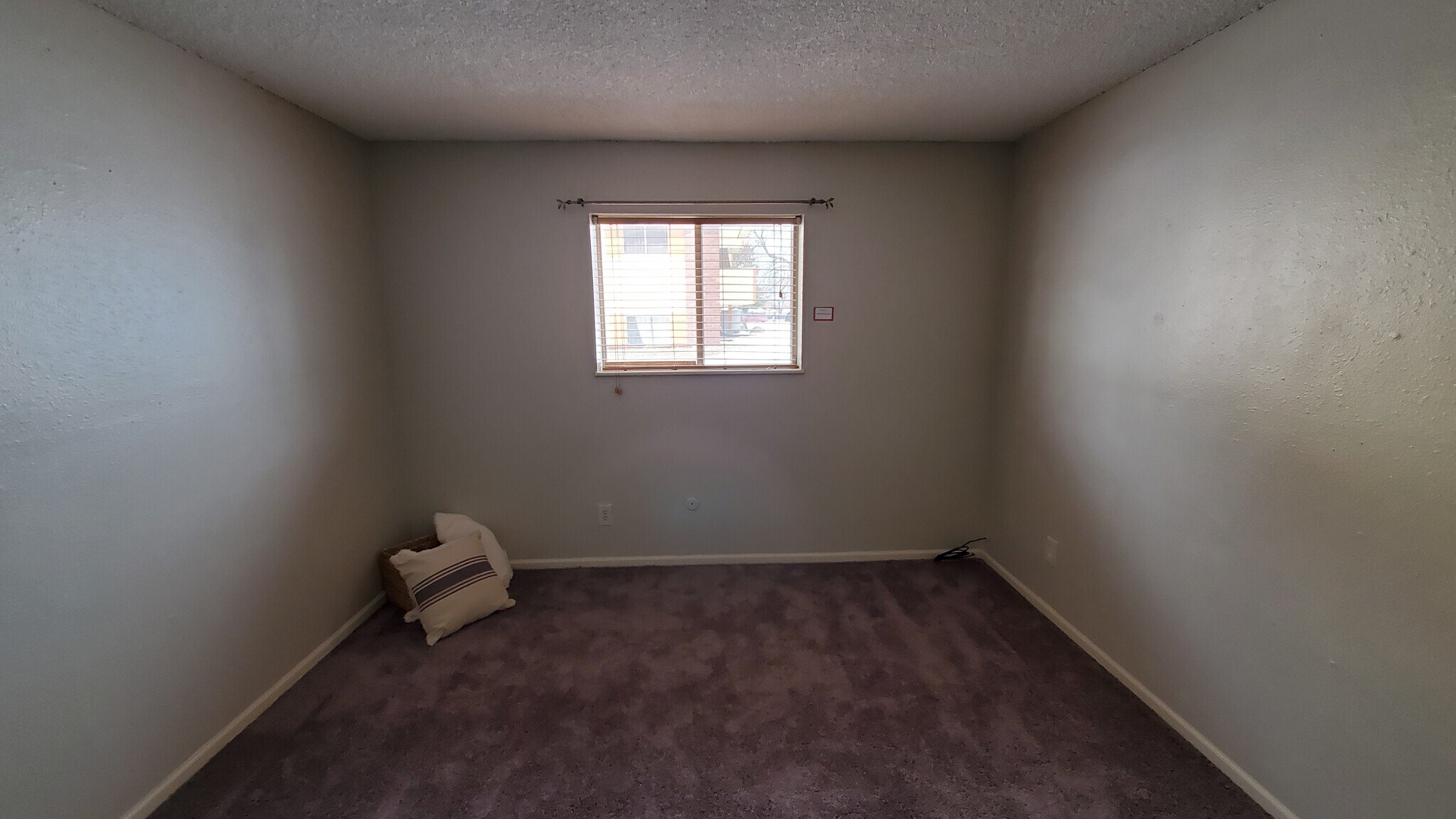 Building Photo - 10211 Ura Ln