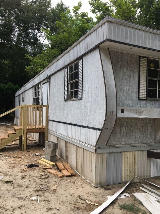 Building Photo - Available Now! Rent this affordable 2 bedroom home in Aiken! Apply now!