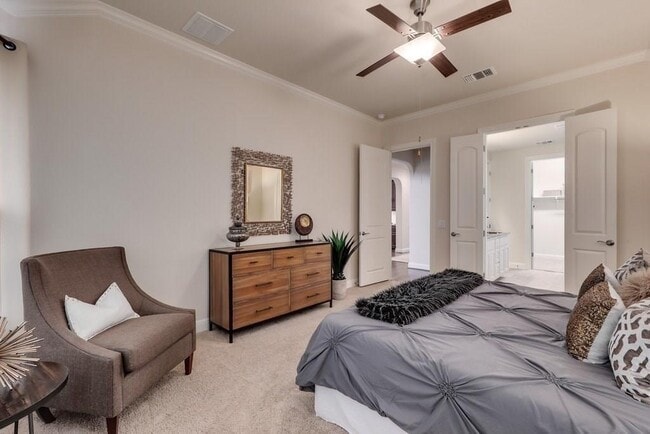 Building Photo - 10825 Ballard Path