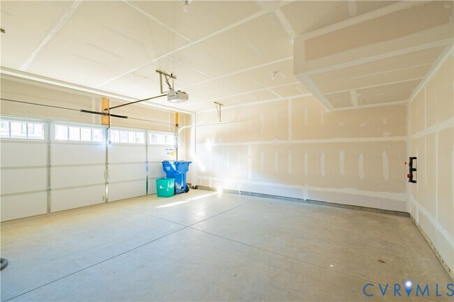 Building Photo - 6837 Leire Ln