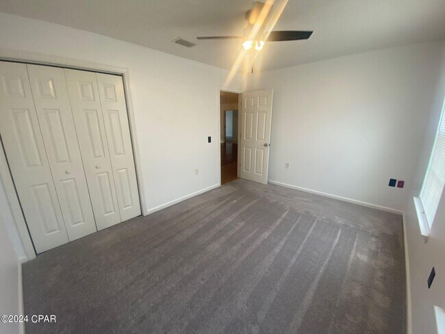 Building Photo - 2925 Cedars Crossing