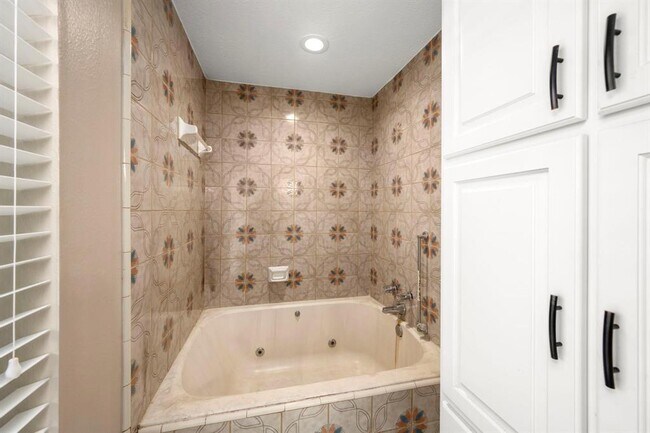 Building Photo - 1903 Fawn Way Ct