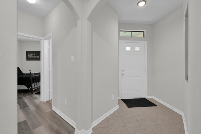 Building Photo - 3607 Cedar Flats Ln