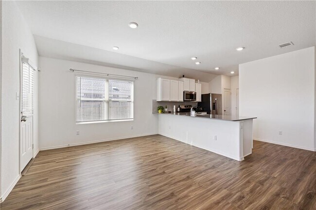 Building Photo - 21317 Wilmiller Ln