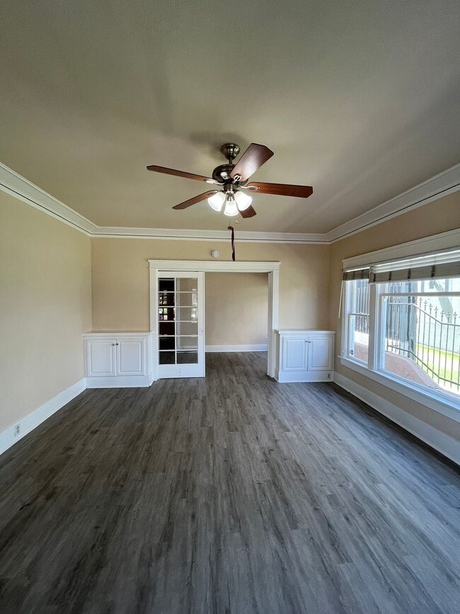 Building Photo - Spacious Studio with Balboa Park Views