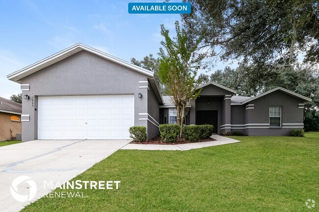 Building Photo - 2665 Green Valley Dr