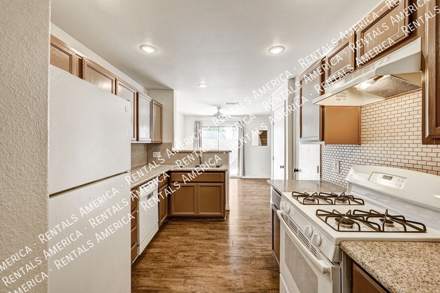 Building Photo - 8144 Autumn Star Ave