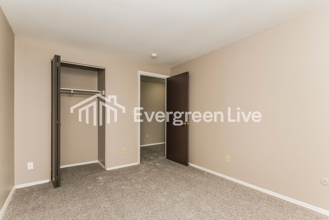 Building Photo - 8195 Mt Carmel St