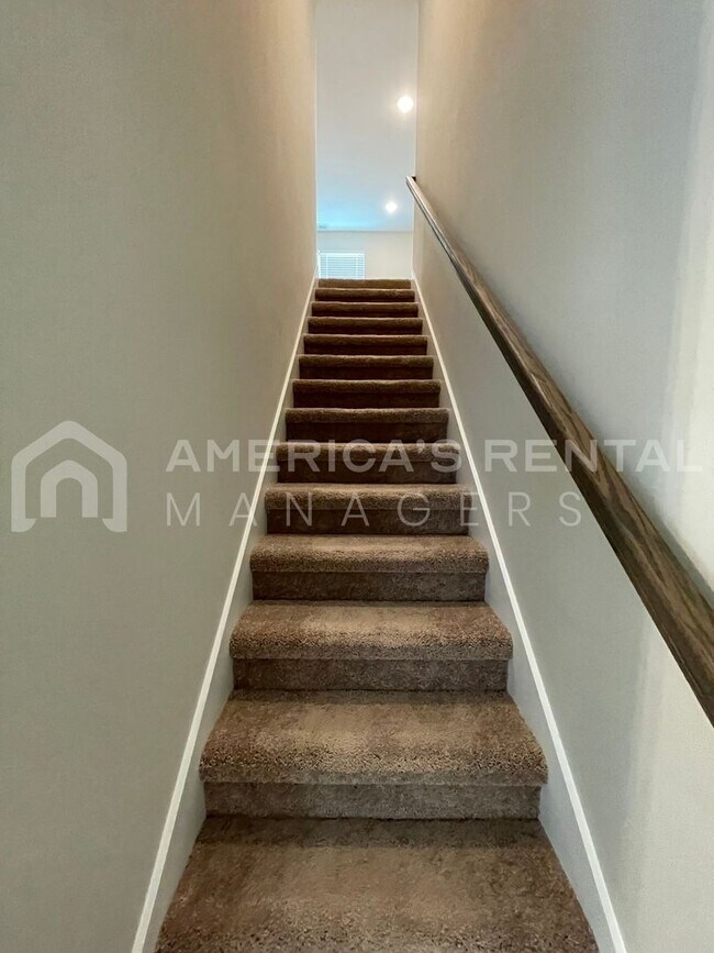 Building Photo - Home for Rent in Jasper, AL!!! Available to View Now!!!