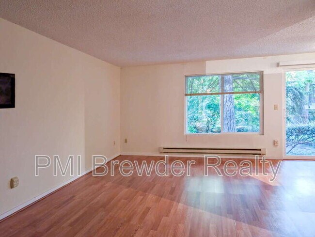 Building Photo - 19851 25th Ave NE