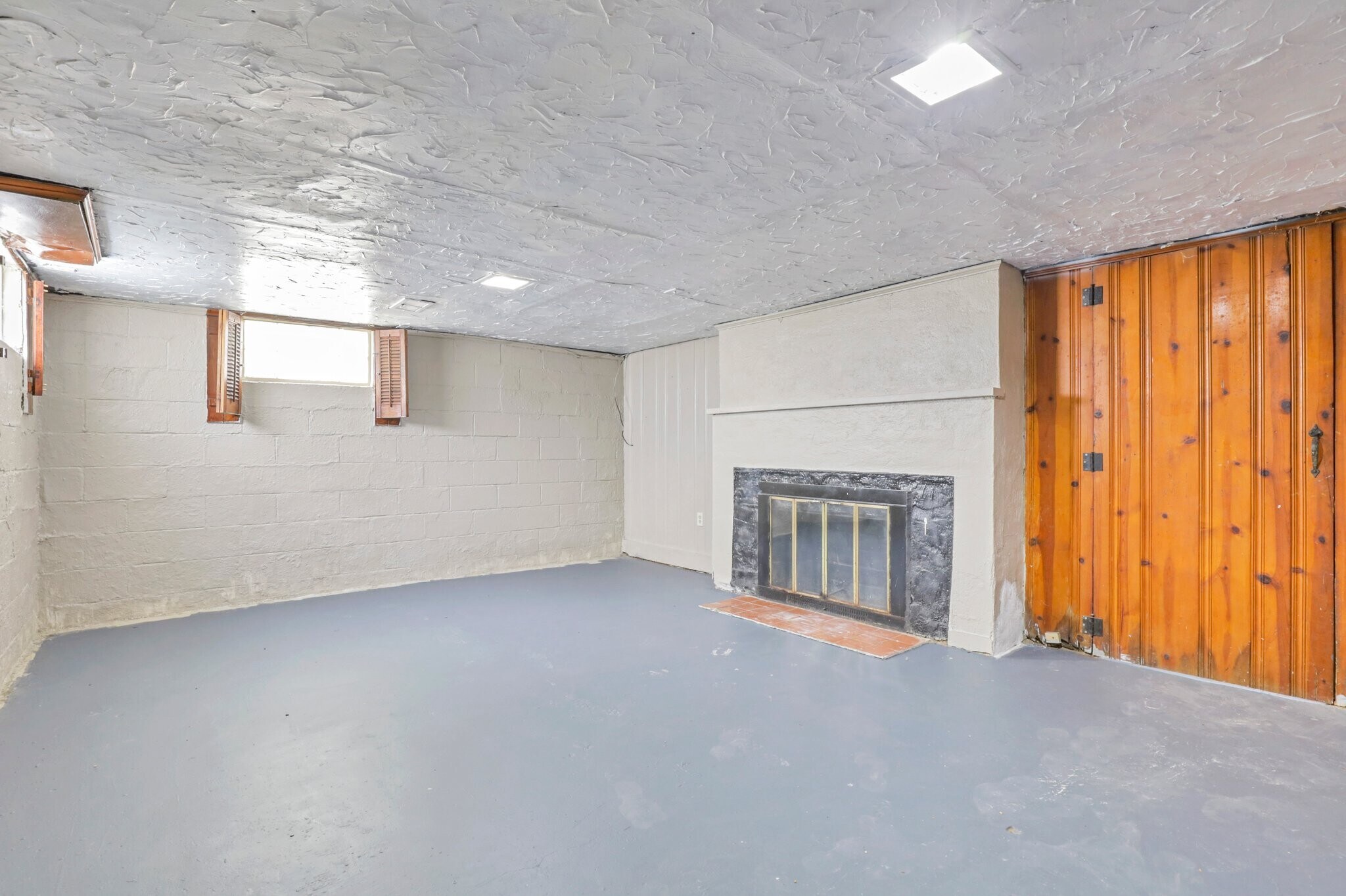 Building Photo - 2805 Parkland Pl