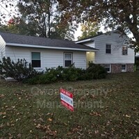 Building Photo - 414 Rose St