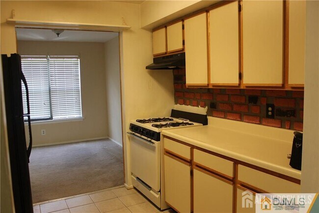 Building Photo - 82 Keystone Ct