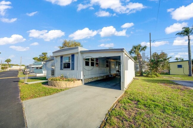 Building Photo - 27466 US Hwy 19 N