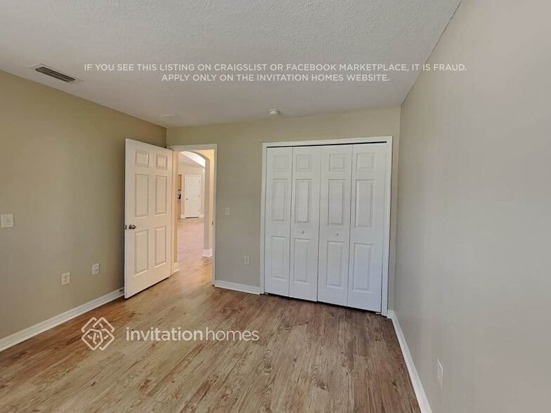 Building Photo - 4460 Treasure Cay Rd