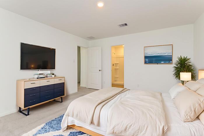 Building Photo - 3089 Fantasy Ter Dr