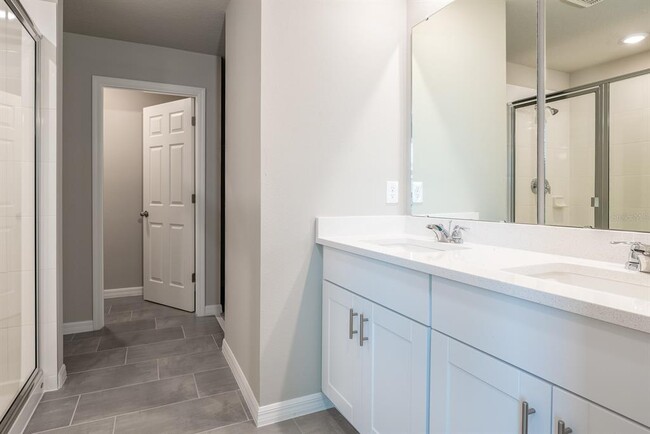 Building Photo - 518 Amadoras Wy