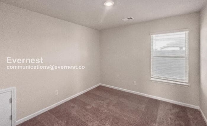 Building Photo - 8155 Huspa Ave